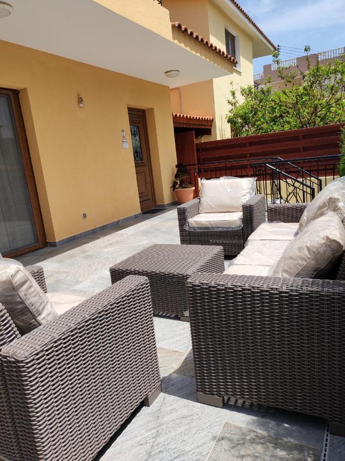 Villa Rina Paphos Exterior photo