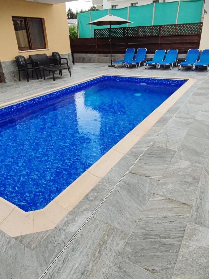 Villa Rina Paphos Exterior photo