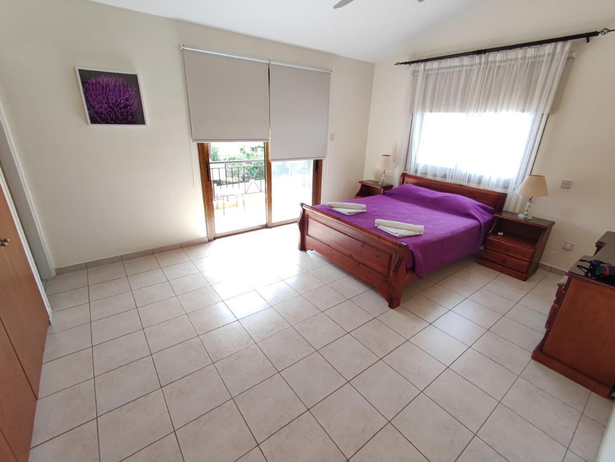 Villa Rina Paphos Exterior photo