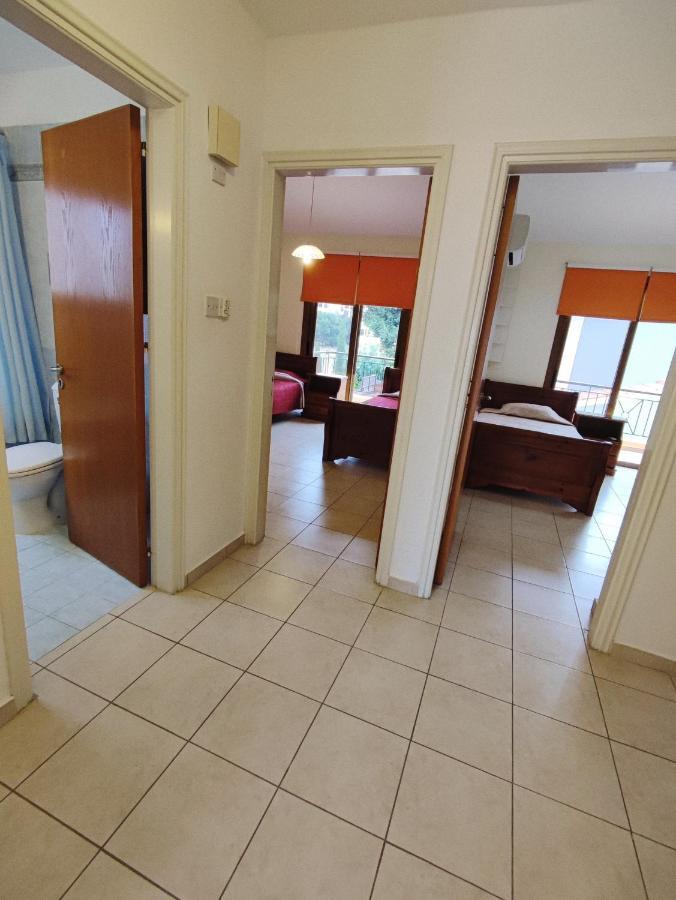 Villa Rina Paphos Exterior photo
